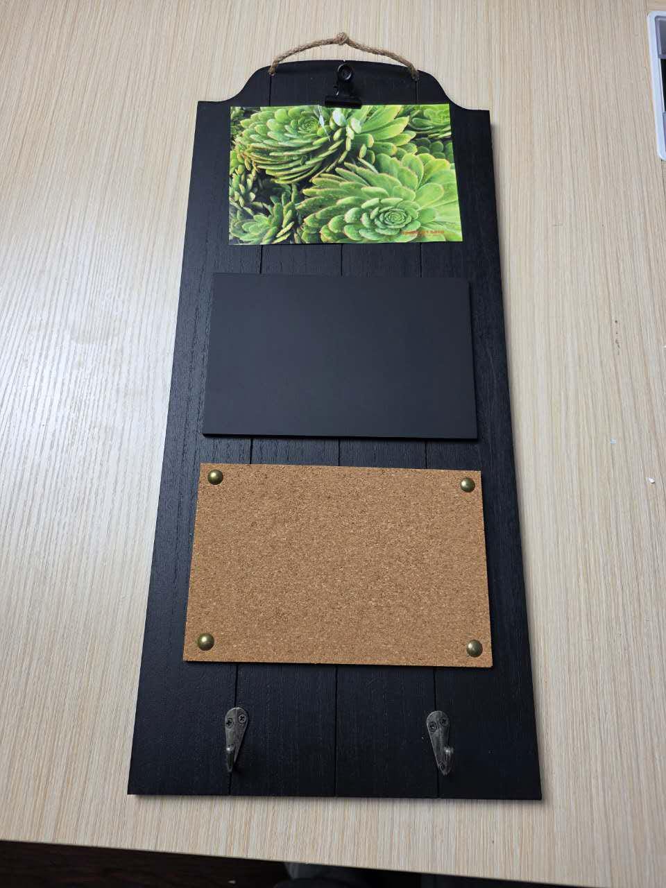 Space Art Deco Rustic White Photo Board Distressed White Wood Color - Black Clips - Pallet Design - D-Ring Back Hangers - Wall Mounting